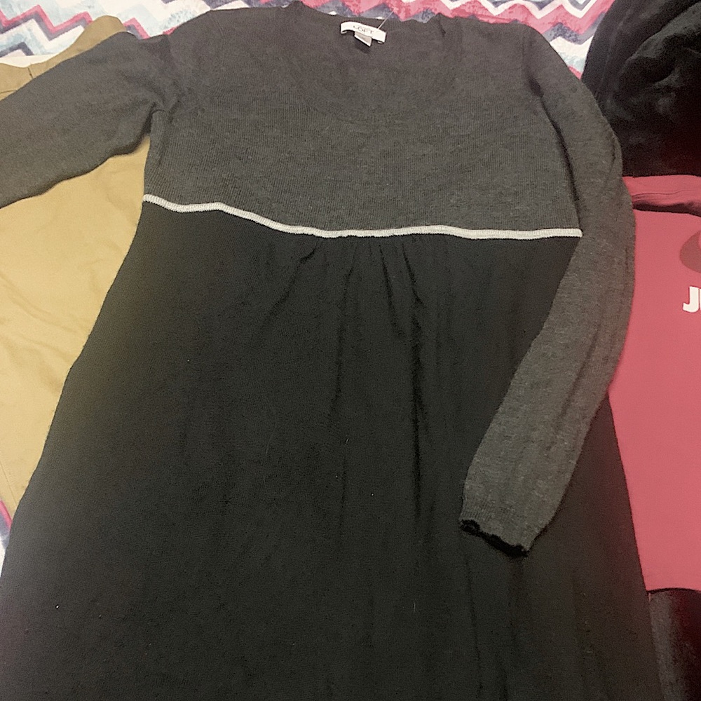 Size medium Loft dress